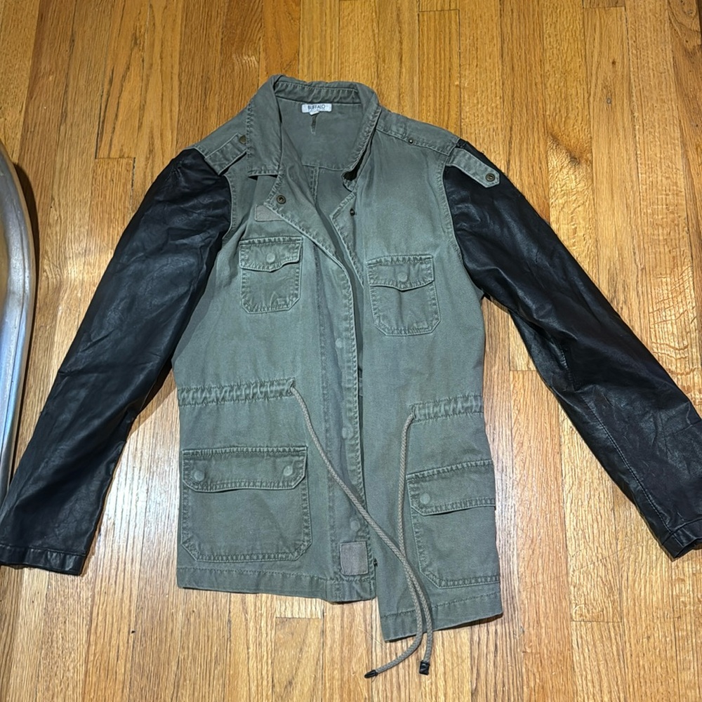 Small vintage green and leather Jacket